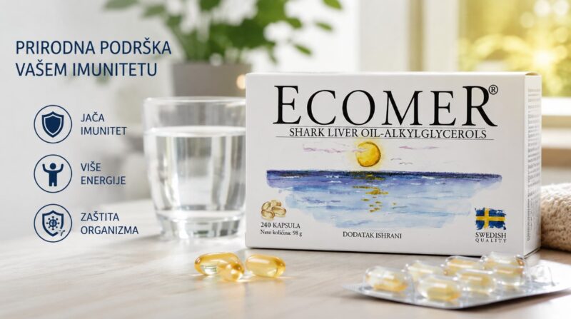 Ecomer kapsule i pakovanje proizvoda pored čaše vode na svetloj podlozi